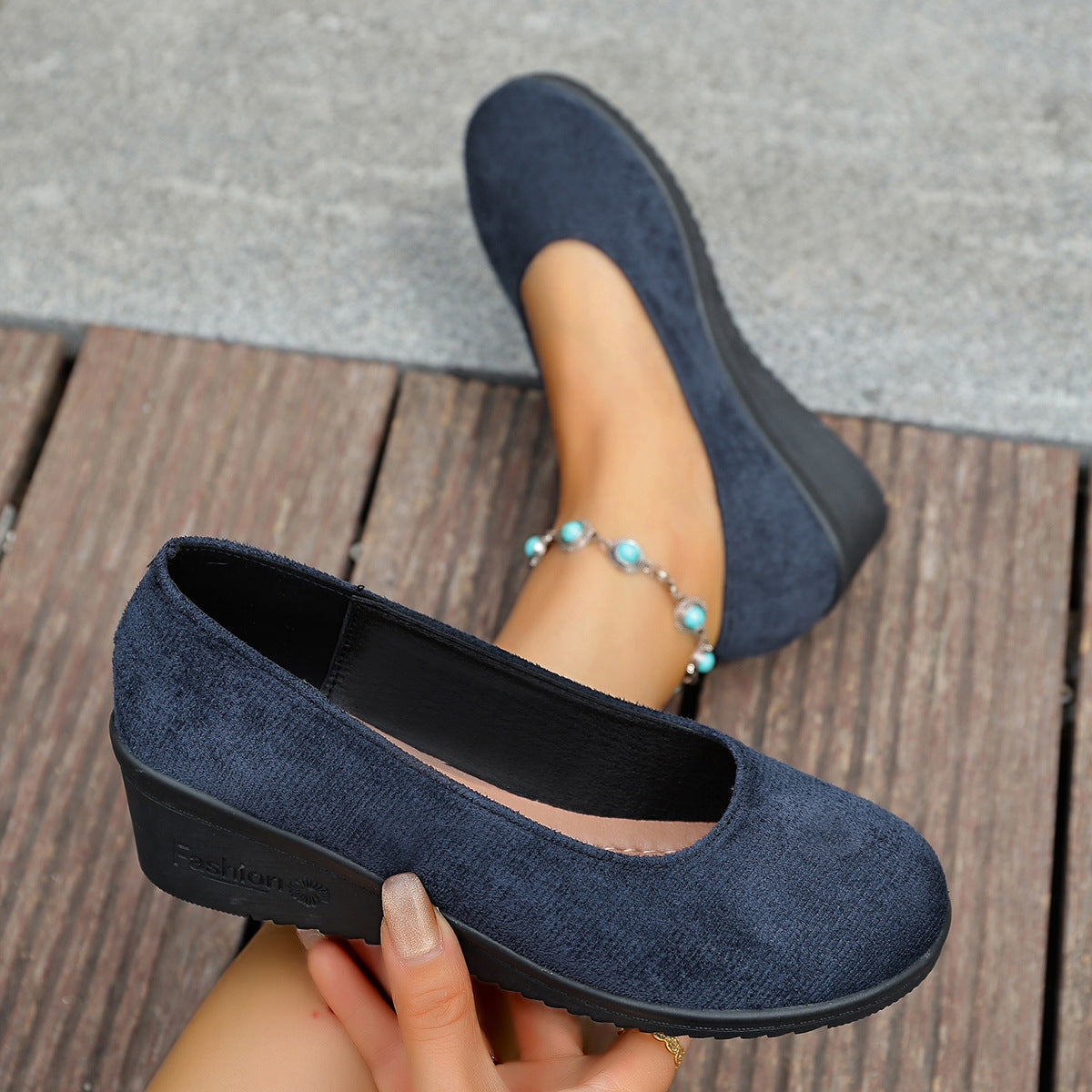 Wedge Heel Slip-On Loafers — Comfortable Closed Toe Work Shoes, EU 36-43
