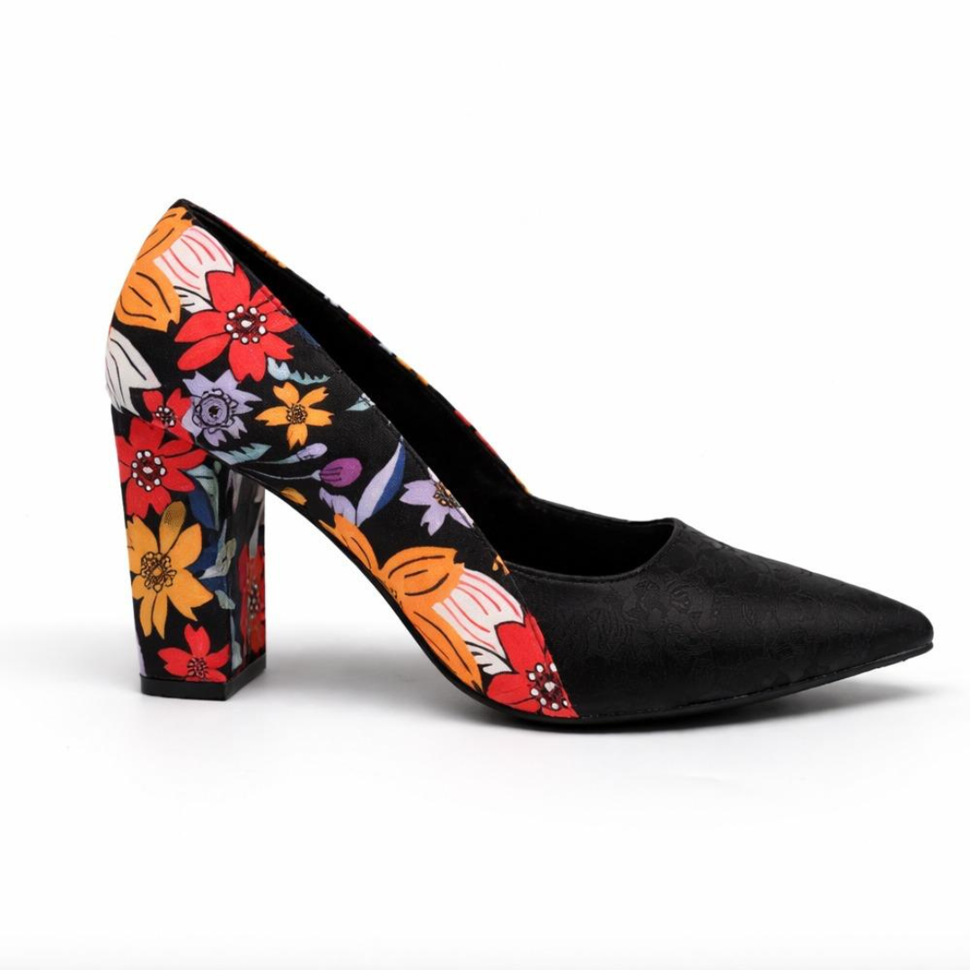 Black Floral Closed Toe Block Heel Pumps — Wedding Guest & Church, US 5-10