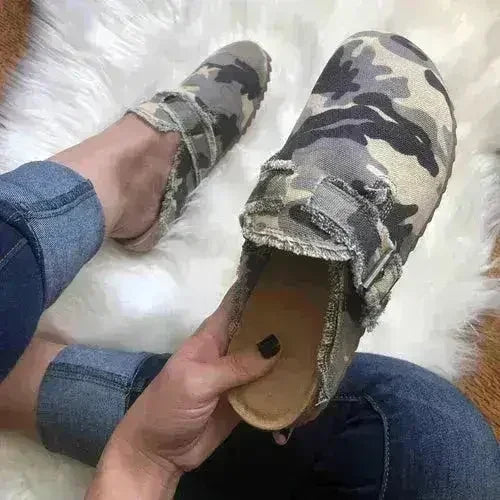 Vintage Canvas Clog Loafers — Flat Round Toe Mules