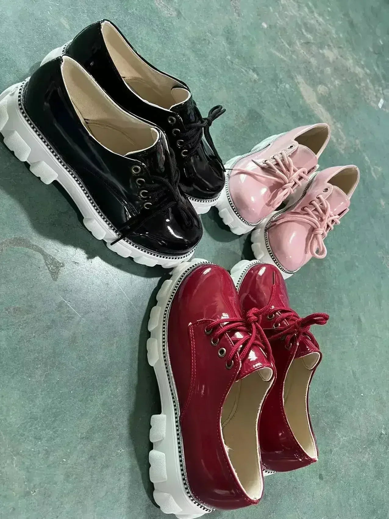 Platform Oxford Shoes — Thick Heel Lace-Up Brogues, Black Pink Wine