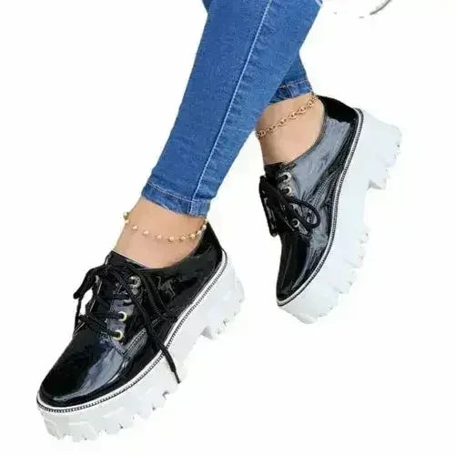 Platform Oxford Shoes — Thick Heel Lace-Up Brogues, Black Pink Wine